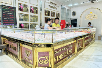 Thiết kế thi công tiệm vàng Vinh Hằng